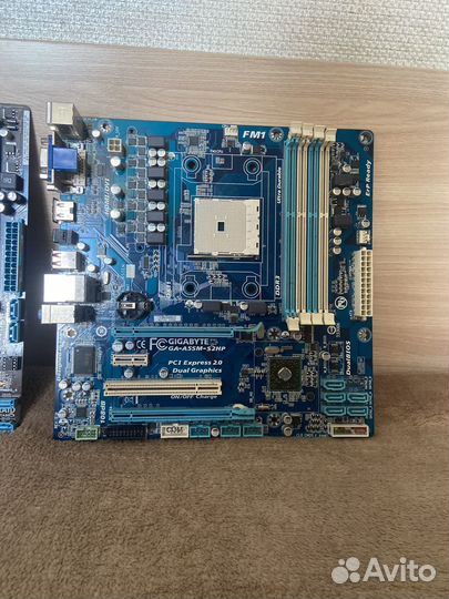 Материнская плата