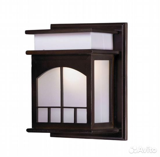 Настенный светильник