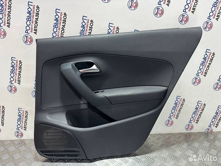 Обшивка двери Volkswagen Polo 5