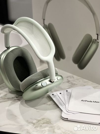 Наушники AirPods Max зеленый