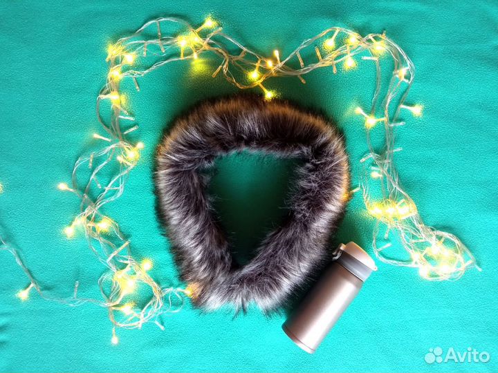 Меховой воротник серый