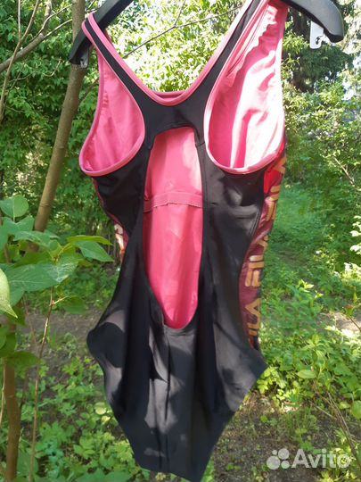 Купальник слитный Fila 42 оригинал