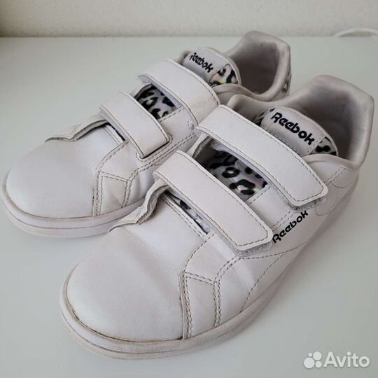 Кроссовки Reebok белые р 33 для девочки