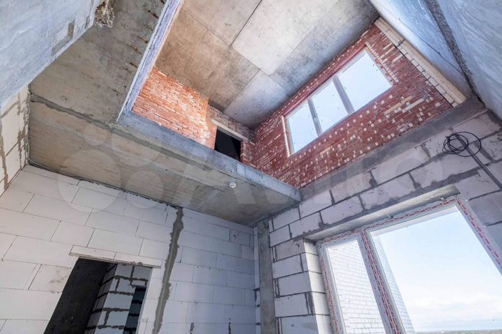 4-к. квартира, 129 м², 9/9 эт.