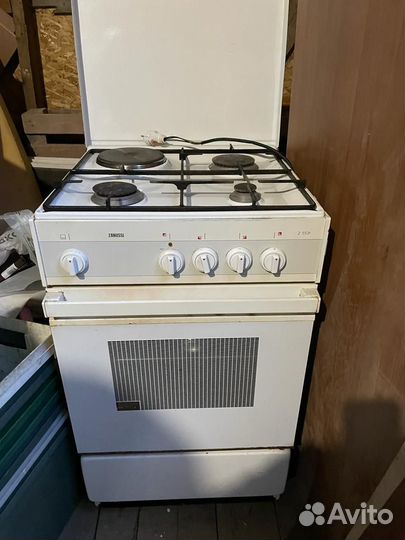 Газовая плита Zanussi z5531