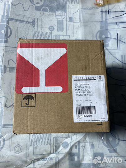 Помпа, водяной насос iveco cursor