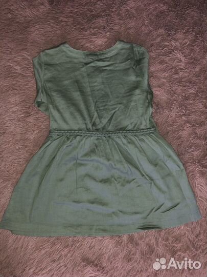 Платье на девочку фирмы «Картерс» 92