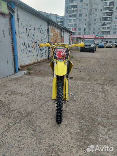 Suzuki RM 125