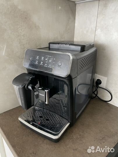 Автоматическая кофемашина philips