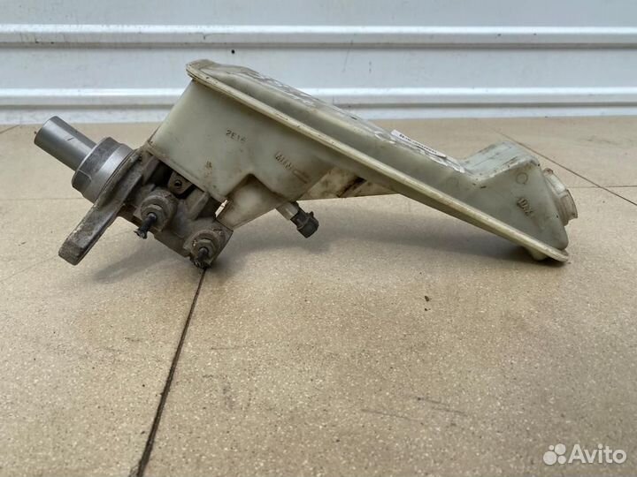 Главный тормозной цилиндр Chevrolet Авео Т300