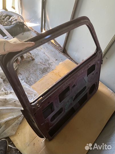 Дверь niva 2121 водительская