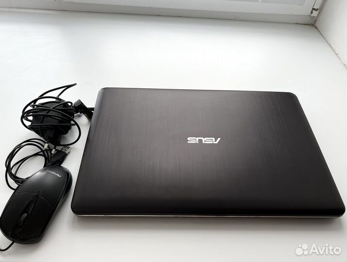 Ноутбук Asus R540S для работы и учёбы