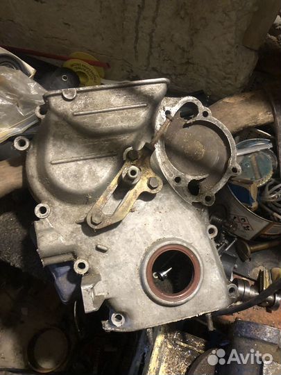 Передняя крышка змз 405 406