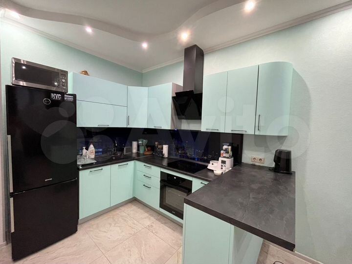 2-к. квартира, 94,2 м², 14/18 эт.