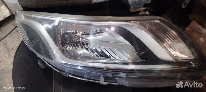 Фара kia rio 3