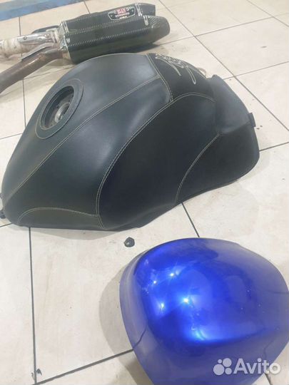 Бак топливный, Suzuki GSX-1300R Hayabusa