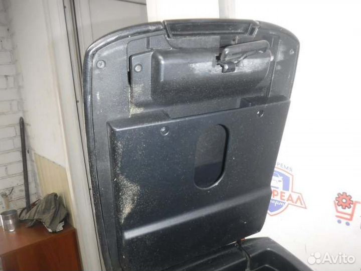 Консоль подлокотник Toyota Lc Prado 120 1GR 2007