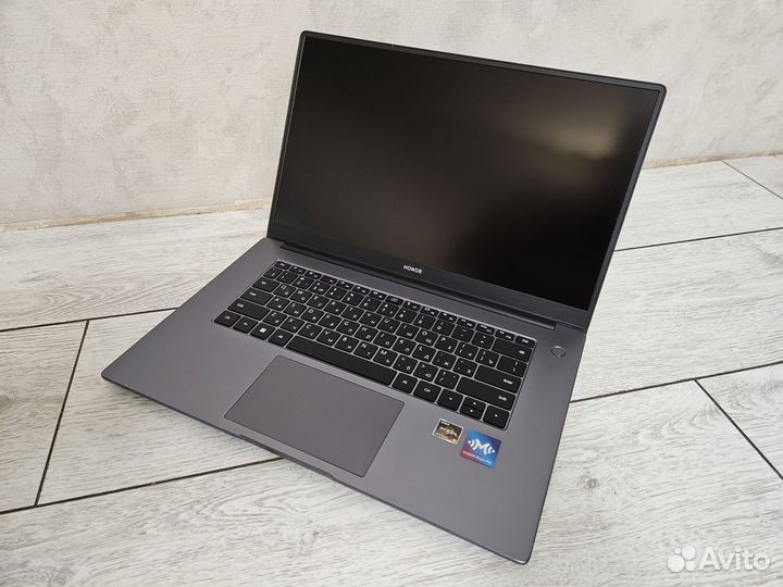 Ноутбук Honor MagicBook 15