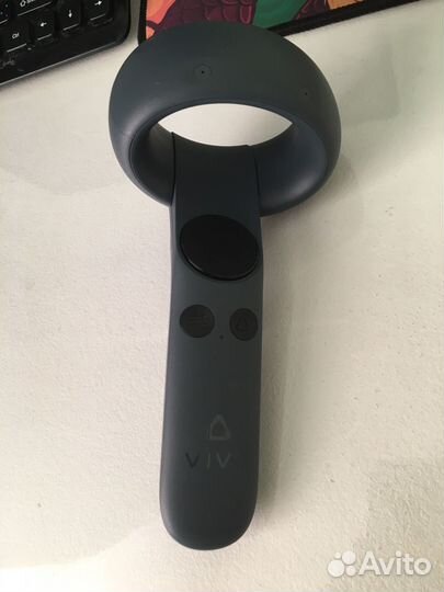 Контроллер HTC vive Focus Plus
