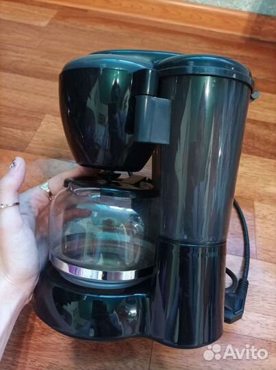 Кофеварка капельная Maxwell MW-1660