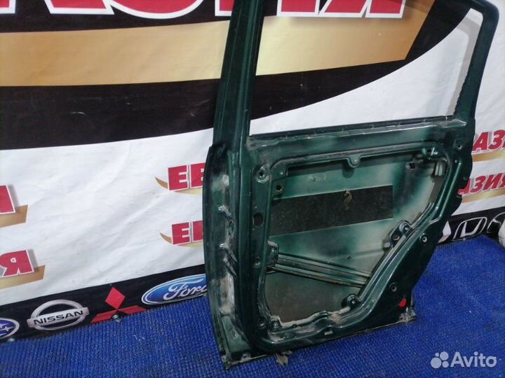 Дверь боковая задняя правая Volkswagen Passat B5