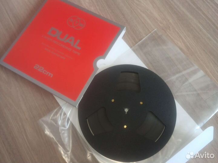 Магнитная лента для катушечного магнитофона Б3715