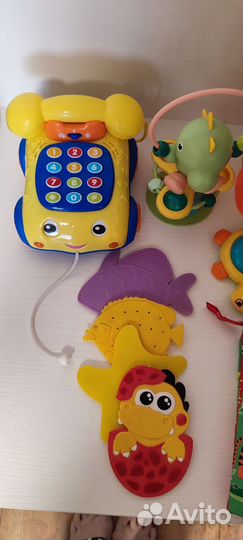Развивающие игрушки пакетом