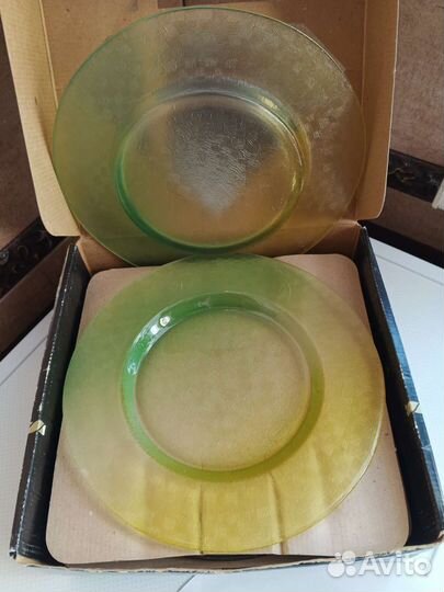 Тарелки