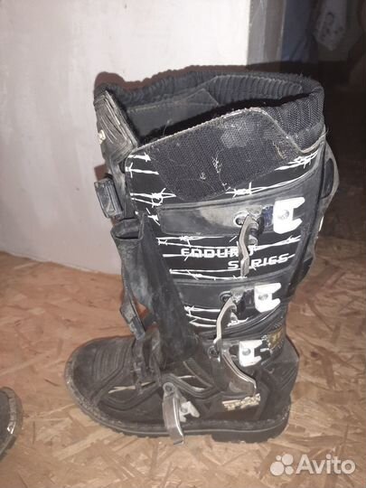 Продам мотоботы