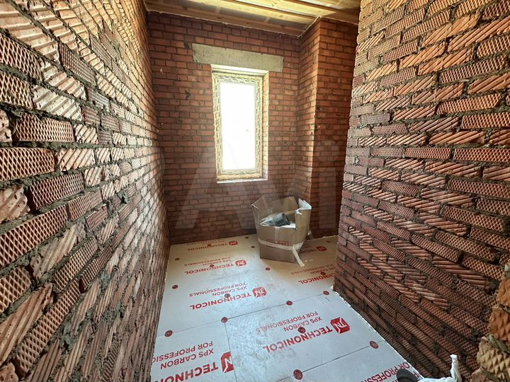 Дом 102 м² на участке 6 сот.