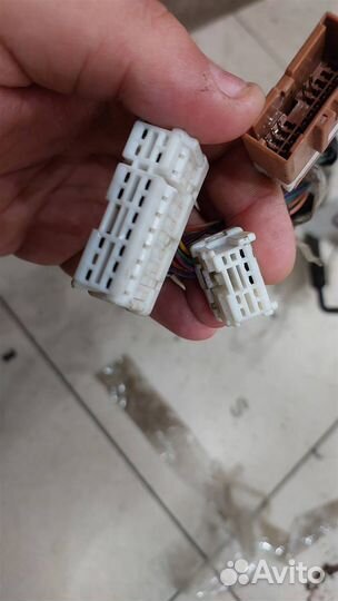 Проводка торпедо (жгут) Nissan Almera Tino 2000-2