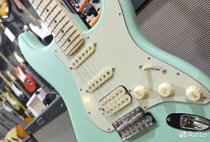Электрогитара Fender American Stratocaster