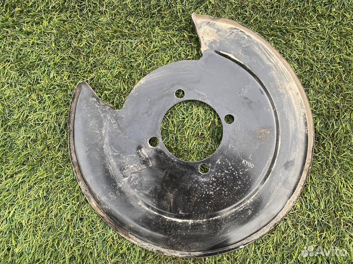 Пыльник тормозного диска задний левый Haval F7