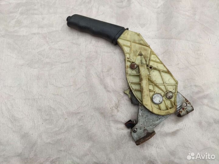 Форд Фокус 1 ручник