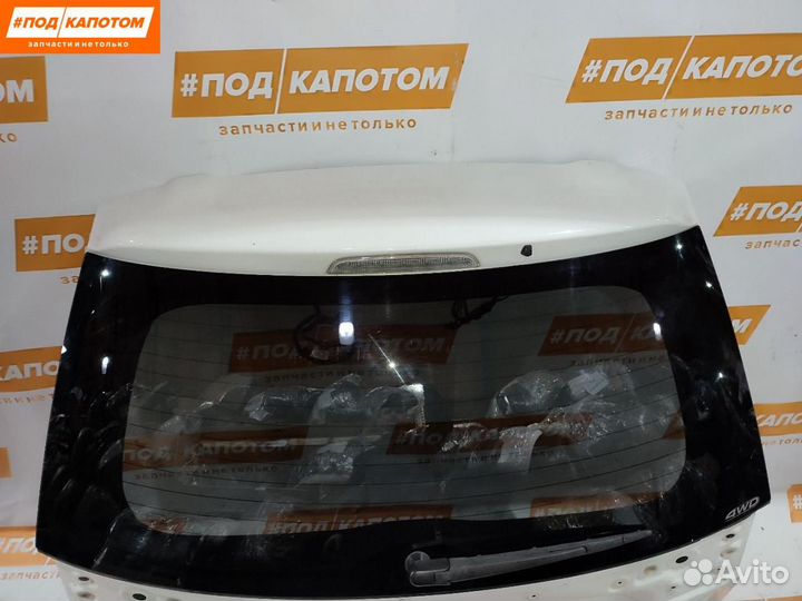 Крышка (дверь) багажника Mitsubishi Outlander