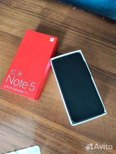 Телефон Xiaomi Redmi note 5