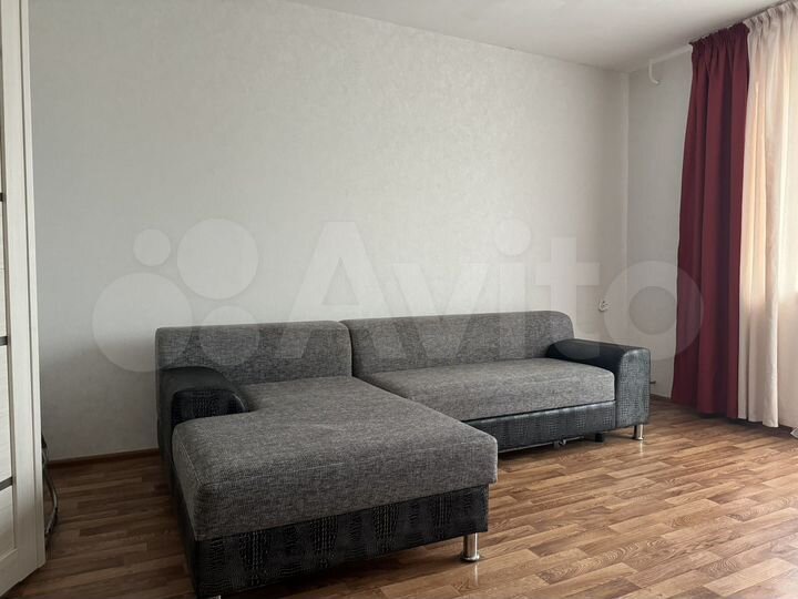 1-к. квартира, 40 м², 8/9 эт.