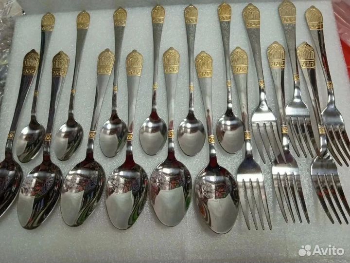 Набор столовых приборов
