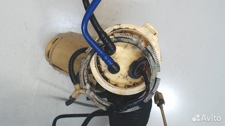 Насос топливный электрический Volkswagen Touareg