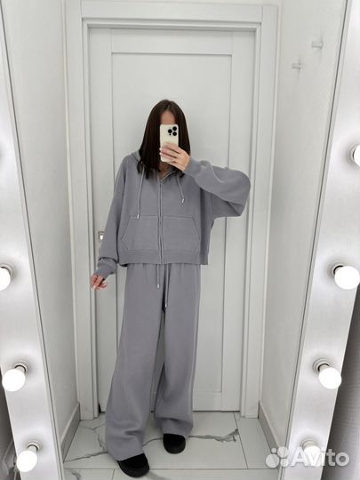 Костюм брючный