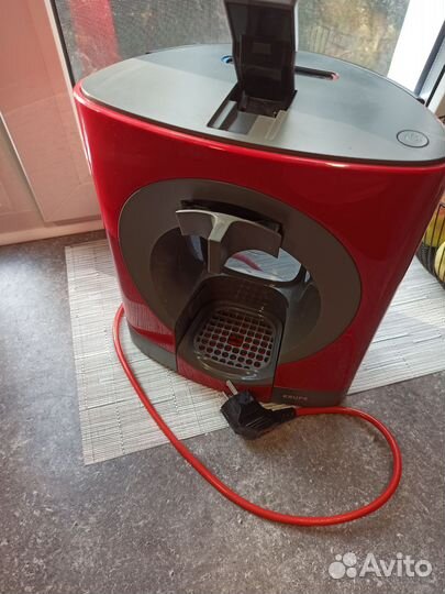 Капсульная кофемашина Nescafe dolce gusto krups