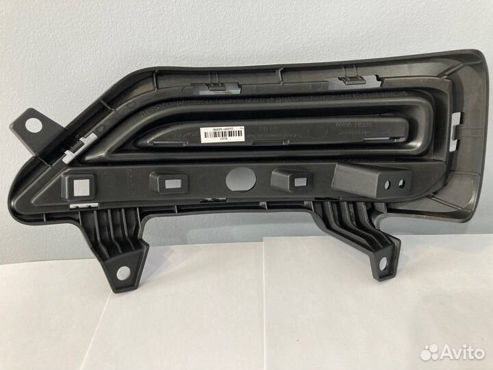 Накладка бампера задняя правая Kia Rio 4 X-Line FB