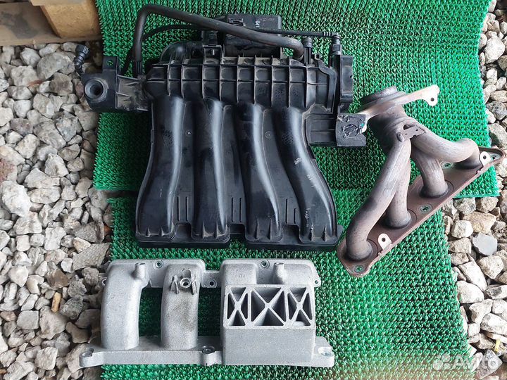 Впускной коллектор Renault Fluence M4R 2.0