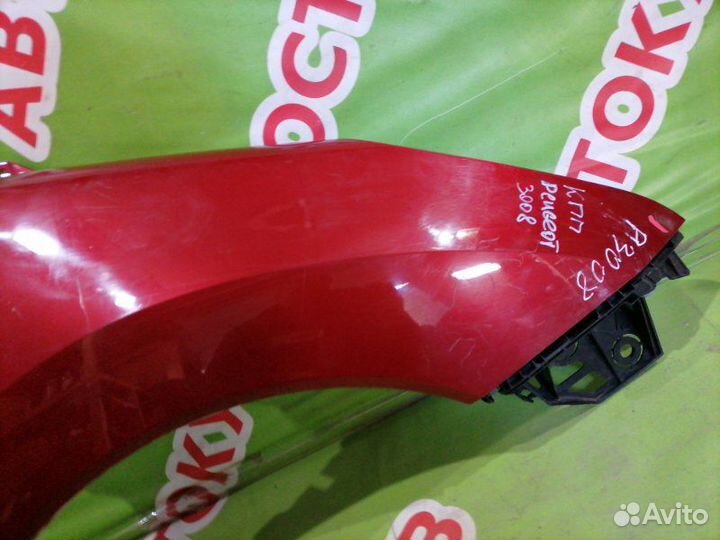 Крыло переднее правое Peugeot 3008 2010-2016