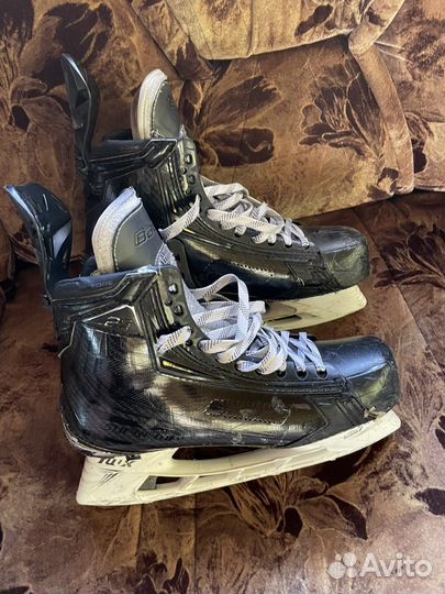 Коньки хоккейные