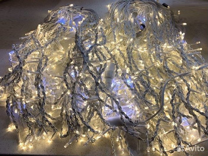 Желтая гирлянда бахрома уличная 25 м каучук