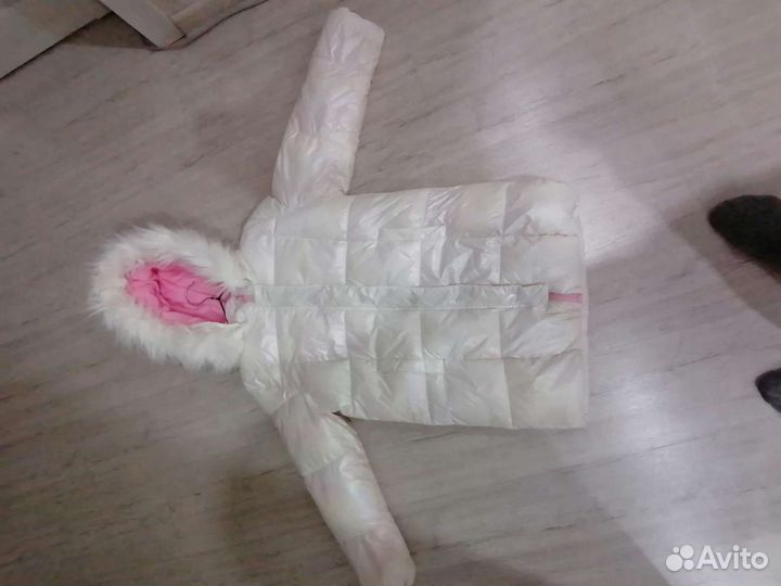 Зимний пуховик для девочки 146