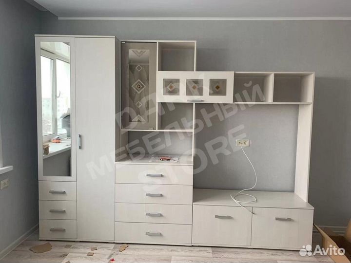 Гостиная 2,80