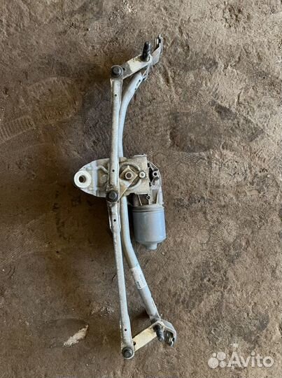 Bmw x3 трапеция дворников с моторчиком