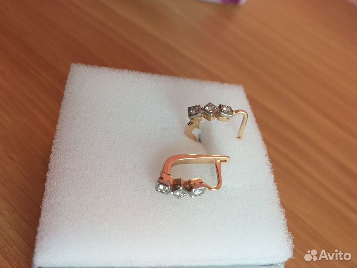 Серьги золотые